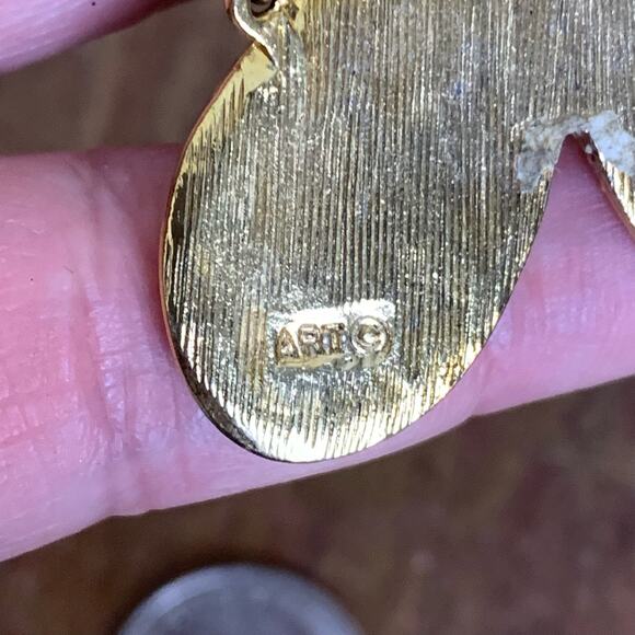 Vintage Enameled ART Arthur Pepper Chunky Gold tone Butterfly Pendant Necklace - Picture 3 of 7